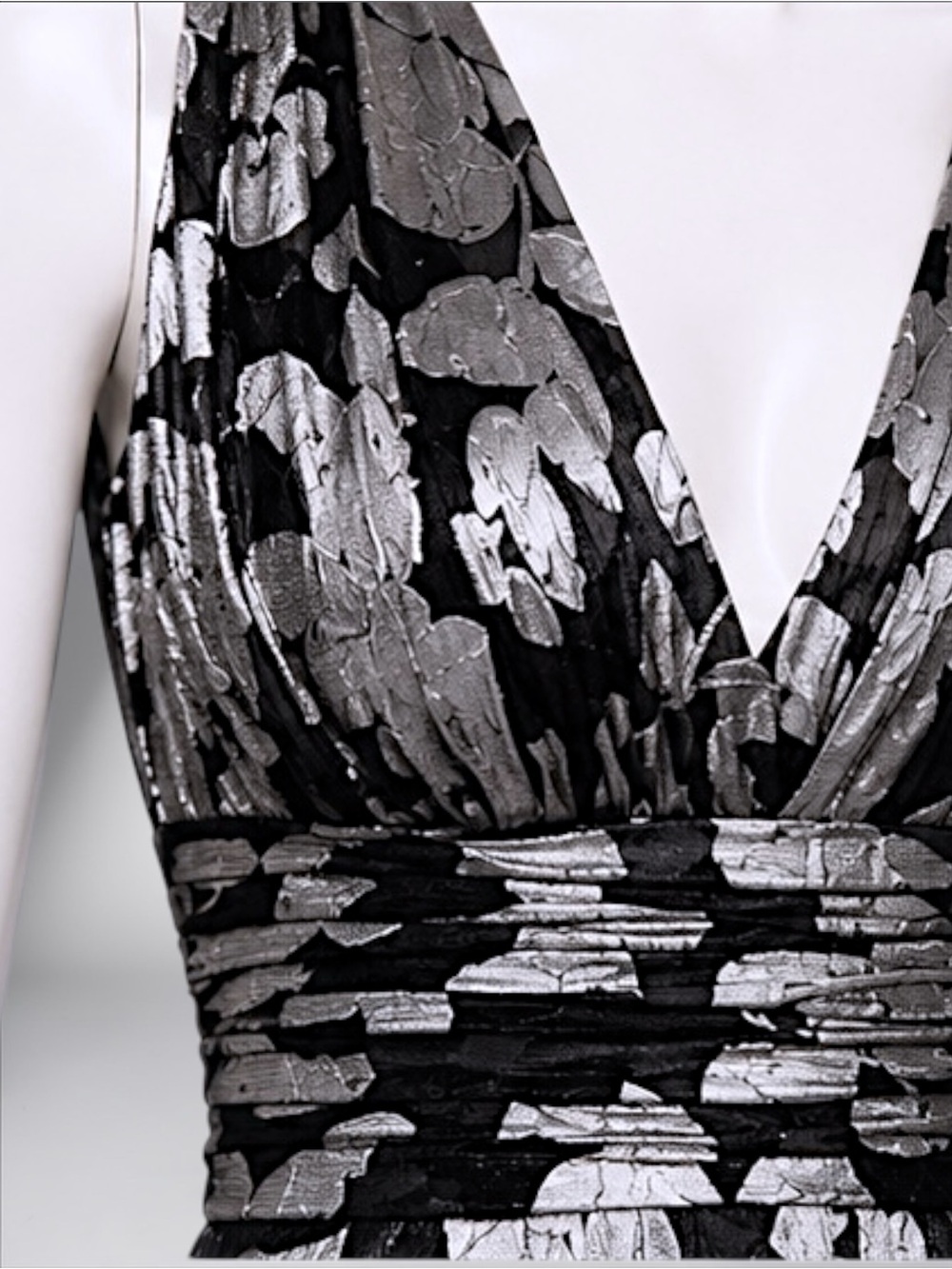 BA Nites Foil Crinkle V-Neck Evening Gown - Picture 5 of 16